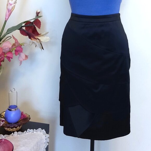 NWOT INFINITIF Women’s Black Multi Tiered Skirt Spring Fall Winter Knee Length - Picture 7 of 10